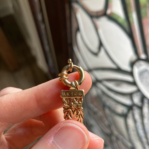 14K Yellow Gold Byzantine Bracelet, 6.75” Long - Picture 4 of 7